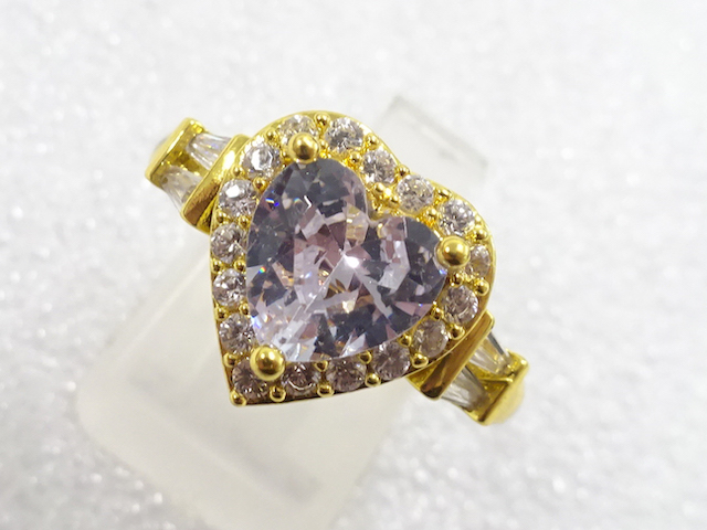 JAPANESE KIMONO / ANTIQUE CRYSTAL RING (SIZE 18)